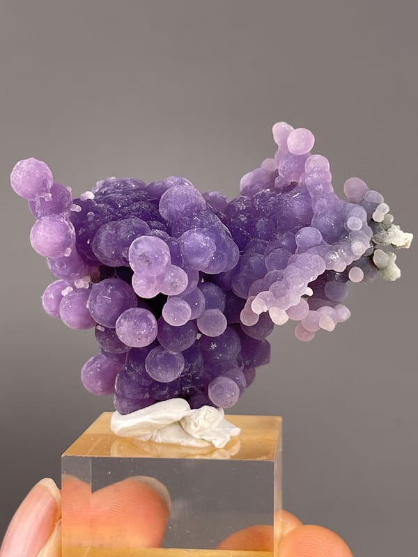 Grape Agate from Indonesia: reverse side with closely grouped rounded nodules.