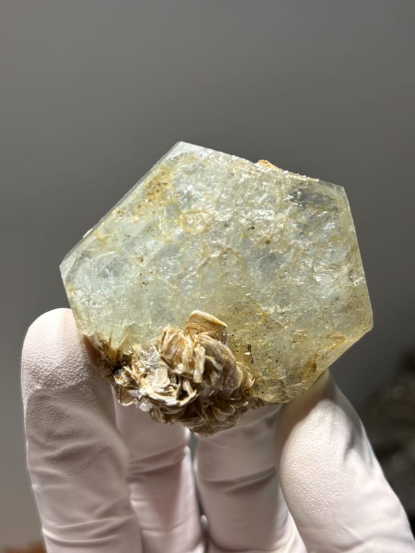 Hexagonal aquamarine plate with mica rosette from Xuebaoding, Sichuan, China, second angle