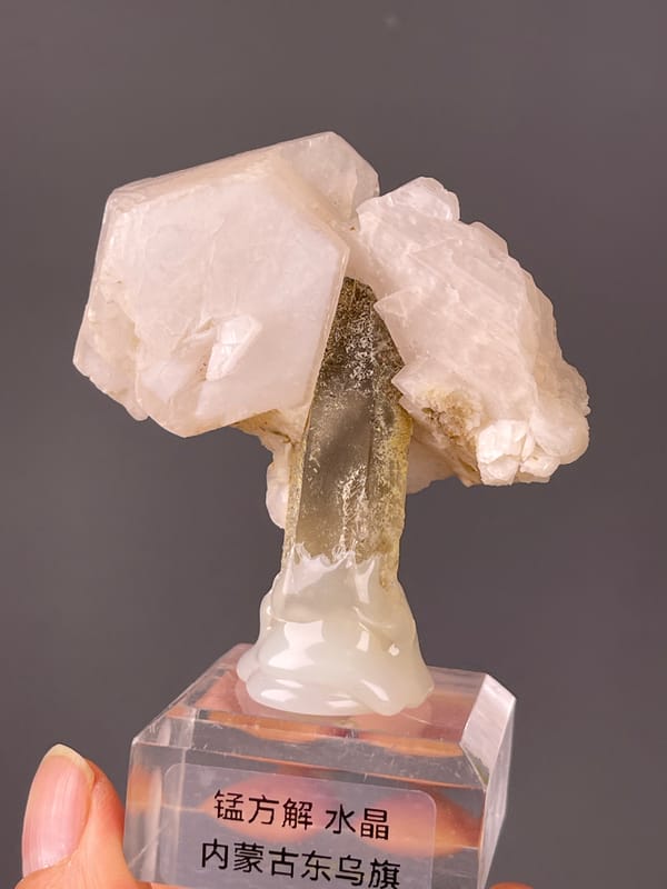 Manganese-bearing Calcite, Dong Ujimqin Banner, Inner Mongolia, China, bearing pale pink calcite and smoky quartz