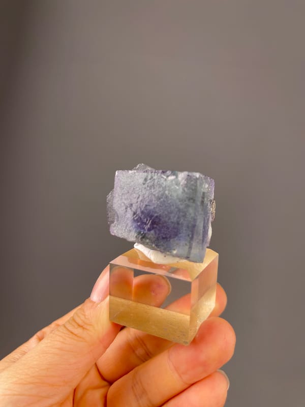 Phantom Fluorite specimen from Yaogangxian Mine, Hunan, China, characterized by green-purple zoned cubic crystal