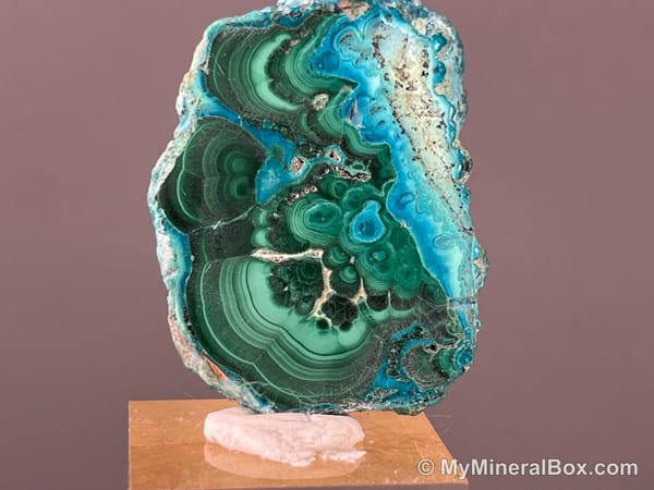 Bulk005 actual 15-piece collector mineral hand specimen set with pyromorphite, malachite, fluorite, chalcopyrite on quartz, apophyllite, cactus amethyst, calcite and Congo malachite with chrysocolla.