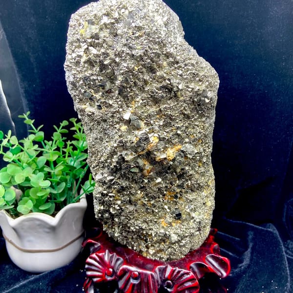 Tall tower of pyrite and white quartz on stand from Shangbao, Hunan, China, overall view