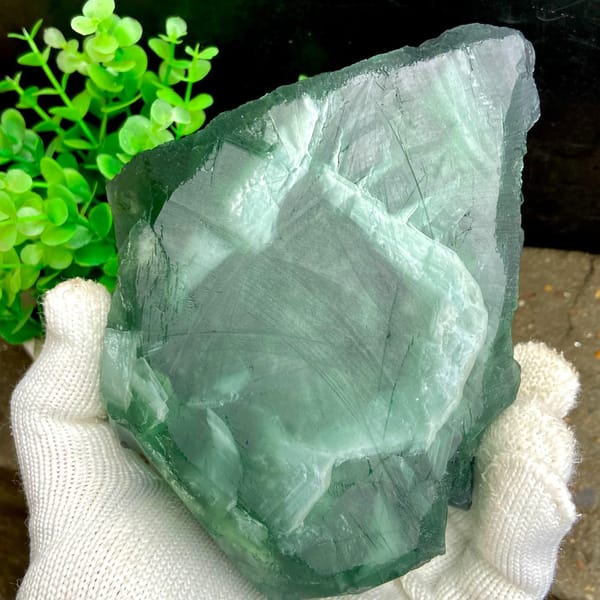 Cluster of green fluorite octahedra with purple edges from Zhejiang, China, close-up of terminations