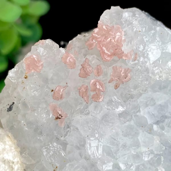 Pink rhodochrosite dots on white quartz block from Guangxi, China, reverse side