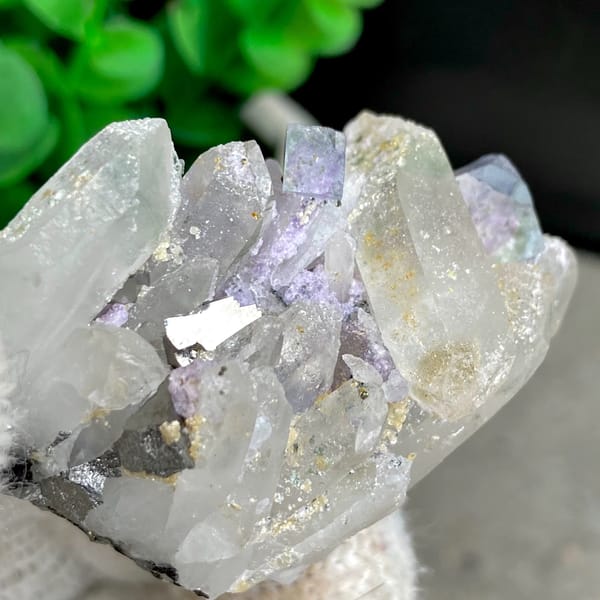 Pale lilac fluorite cubes with quartz and arsenopyrite from Yaogangxian, Hunan, China, top view