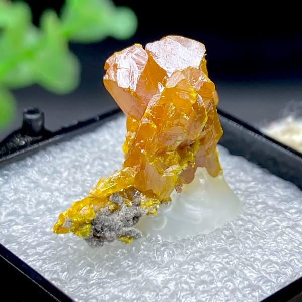 Natural quartz crystal cluster from Hunan, collector mineral specimen, photo 7 of 9