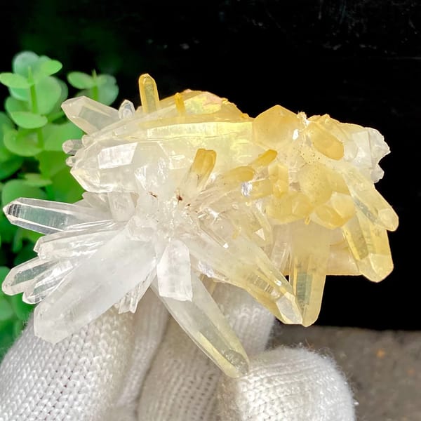Raw quartz crystal cluster from China, mineral specimen, photo 8 of 9