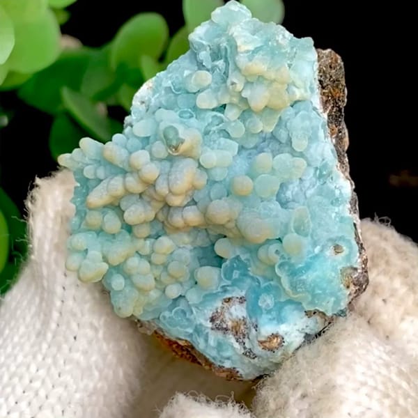 Blue hemimorphite columnar crystals, natural mineral specimen, photo 1 of 9