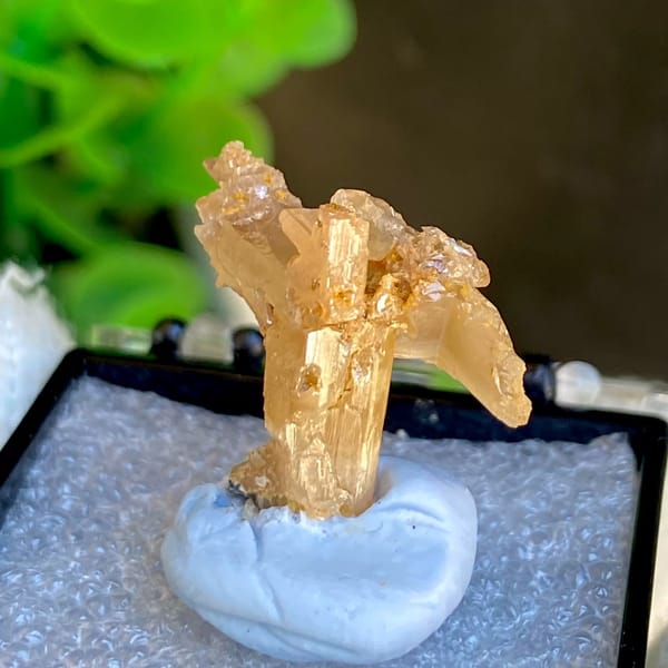 Crystals of white cerussite, one-of-a-kind specimen, photo 3 of 5