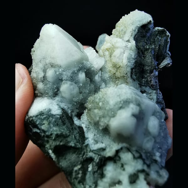 Quartz crystal cluster, 5.2 cm across, raw mineral specimen, photo 2 of 4