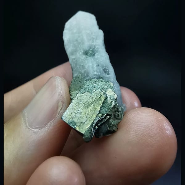 Quartz crystal, 4.6 cm across, raw mineral specimen, photo 2 of 4