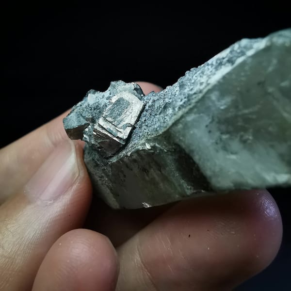 Quartz crystal, 4.9 cm across, raw mineral specimen, photo 2 of 3
