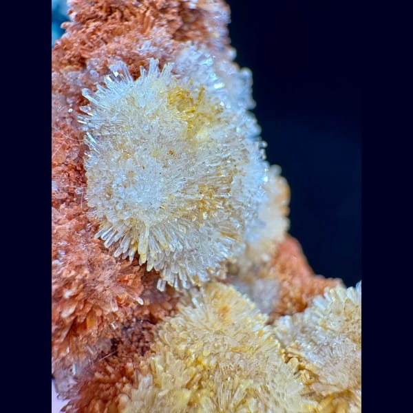 Orange and White Creedite Cluster 7.0 cm — detail view