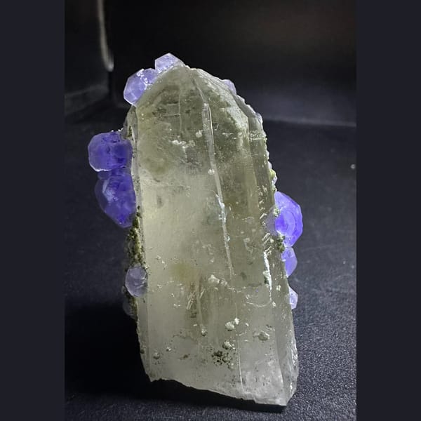 Quartz with Globular Fluorite Yaogangxian 6.1 cm — alternate view