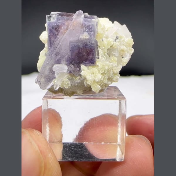 Purple Fluorite with Quartz and Mica Yaogangxian 2.7 cm — complete view