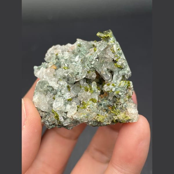 Glassy green phantom quartz with dark green epidote from Meigu, Sichuan — alternate view