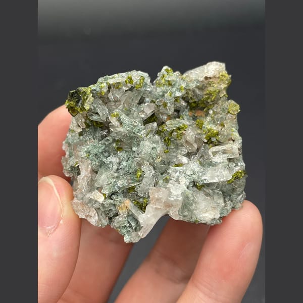 Glassy green phantom quartz with dark green epidote from Meigu, Sichuan — alternate view