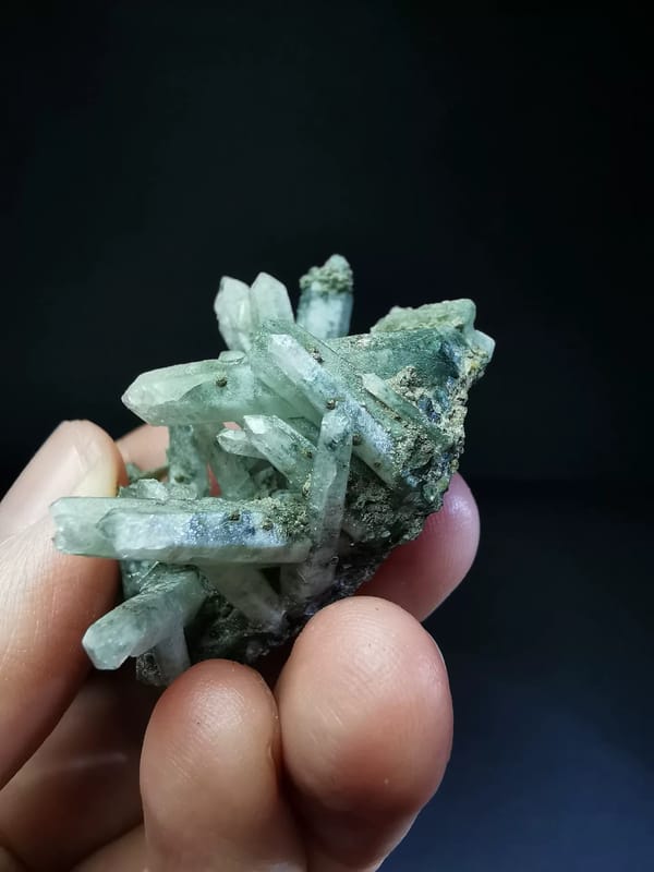 Intergrown pale quartz cluster — complete view 4 of the exact specimen