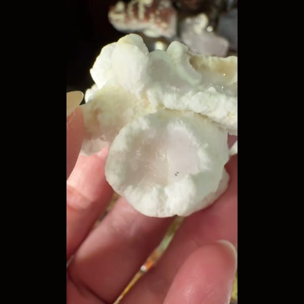 White and Pink Popcorn Gypsum Guizhou 5.0 cm — alternate view