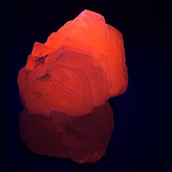 Layered Calcite on Quartz Yaogangxian 6.0 cm — alternate view