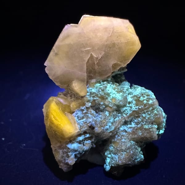 Apatite with Pyrite Yaogangxian 2.6 cm — complete view
