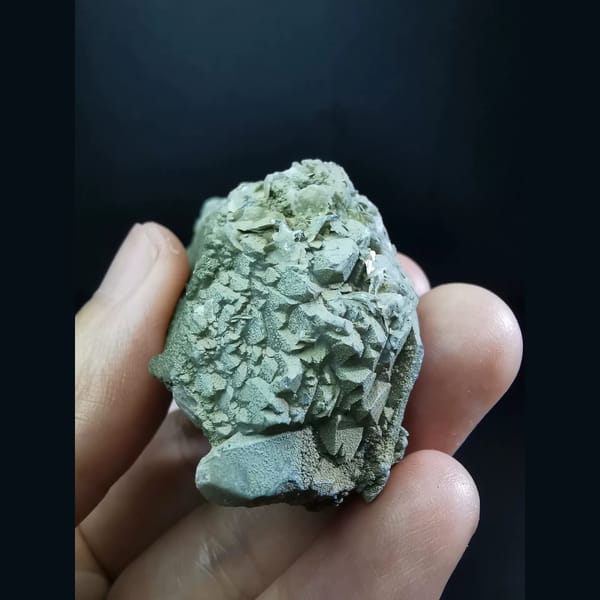 Double-terminated green-skin quartz with calcite — alternate view