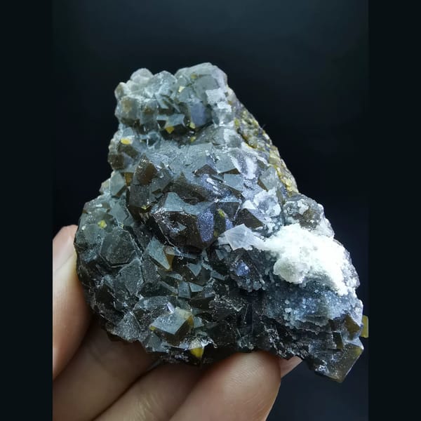 Sugary garnet with quartz crystals — complete view