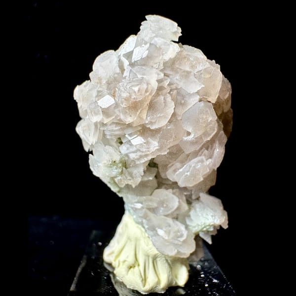 Quartz with Calcite and Green Crystals Inner Mongolia 5.0 cm — complete view