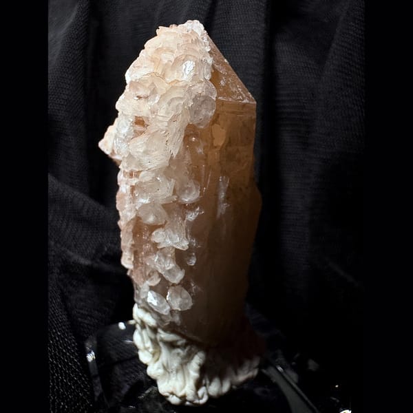 Pink Quartz with Calcite Inner Mongolia 5.6 cm — complete view