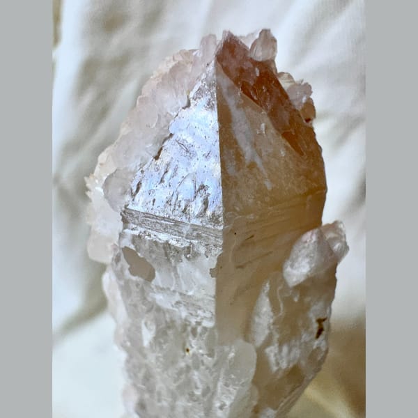 Pink Quartz with Calcite Inner Mongolia 5.6 cm — detail view