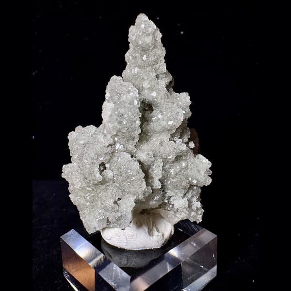 Quartz with Apophyllite and Calcite Hubei 5.5 cm — detail view