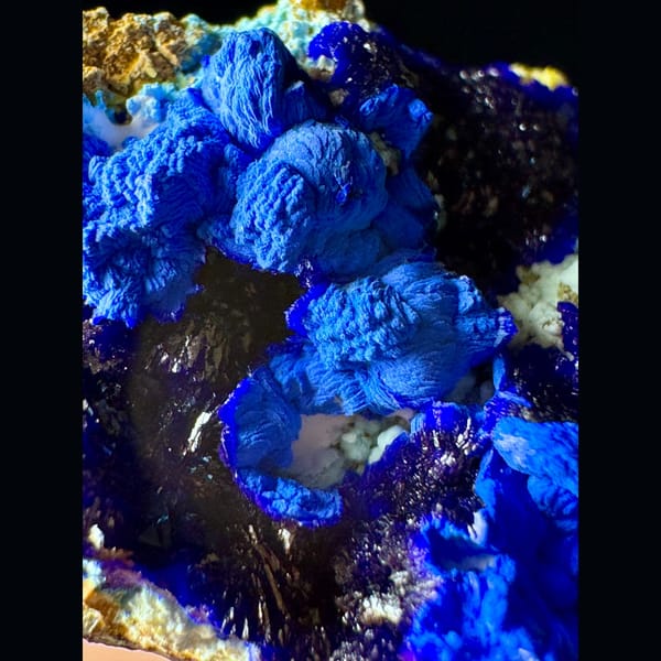 Azurite with Malachite Yunnan 4.0 cm — detail view
