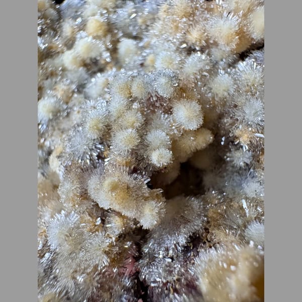 Creedite Cluster 7.5 cm — alternate view