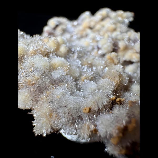 Creedite Cluster 7.5 cm — detail view