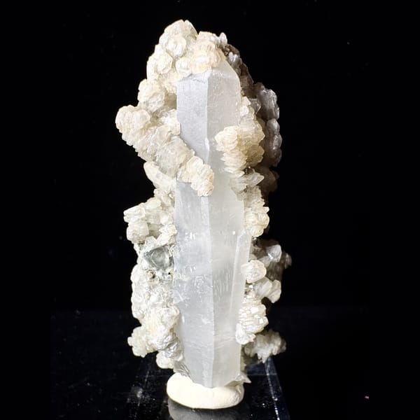 Green Quartz with Petal Calcite Inner Mongolia 8.5 cm — complete view
