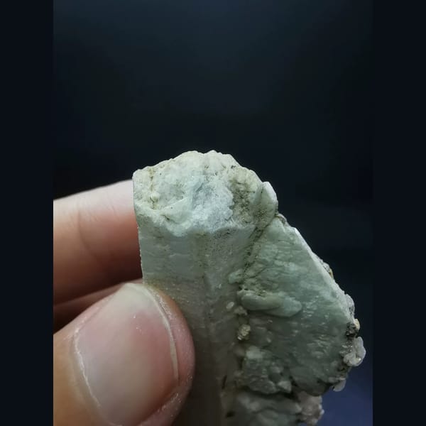 Quartz covered in granular calcite — detail view