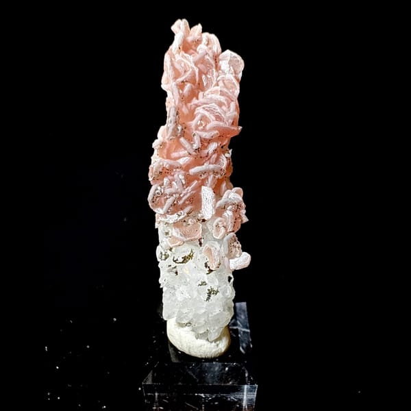 Rhodochrosite on Quartz with Pyrite Wuzhou 6.0 cm — complete view