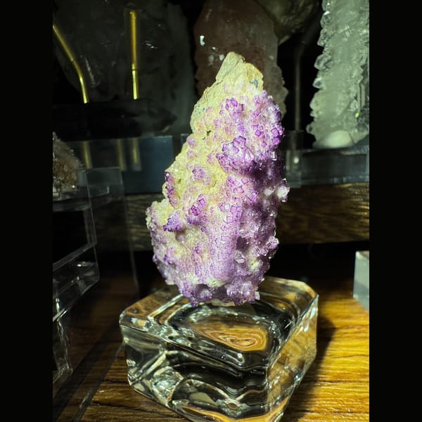 Purple Fluorite on Calcite Base Guizhou 7.0 cm — detail view
