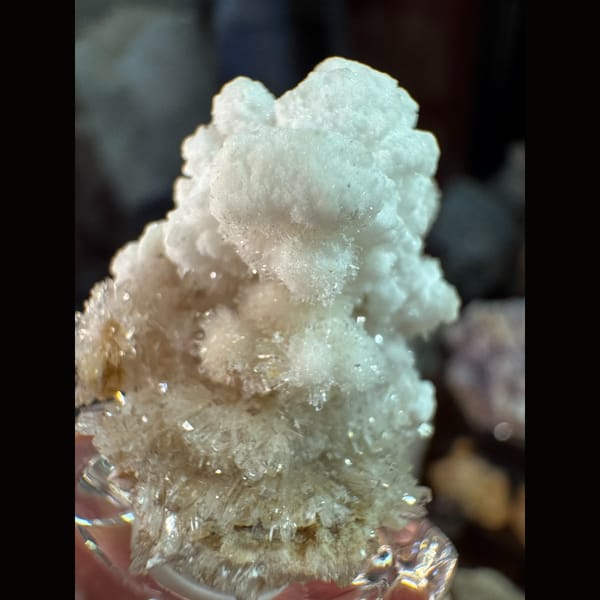 Popcorn Creedite with Fluorite 3.0 cm — detail view