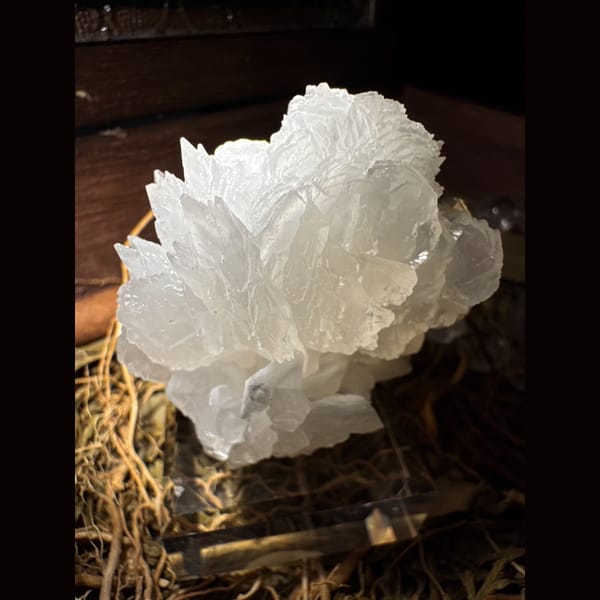 White Petal Calcite Flower 5.0 cm — alternate view
