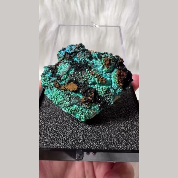 Blue-Green Gibbsite Plate 5.5 cm — alternate view