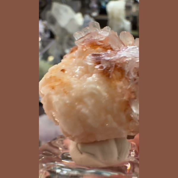 Orange Heulandite Cluster India 4.0 cm — detail view