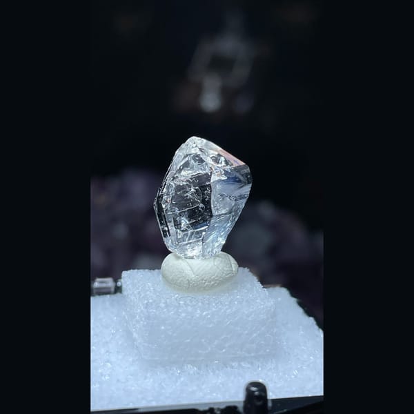 Tiny water clear scepter quartz from Pakistan — complete view