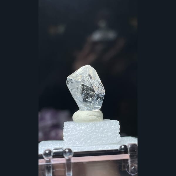 Tiny water clear scepter quartz from Pakistan — detail view