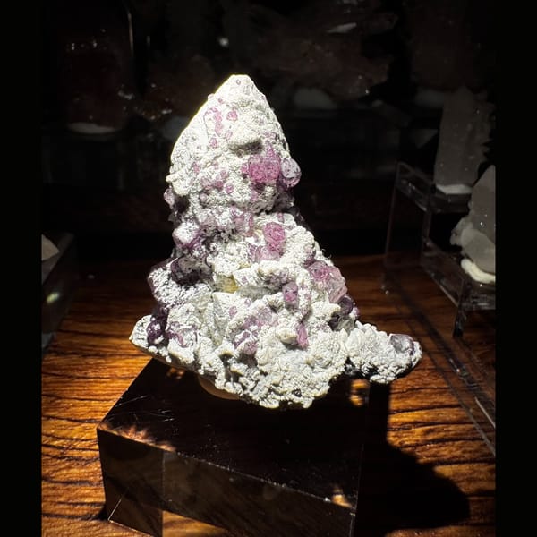 Candle Quartz with Purple Fluorite Inner Mongolia 6.0 cm — detail view