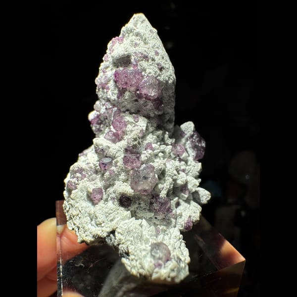 Candle Quartz with Purple Fluorite Inner Mongolia 6.0 cm — detail view