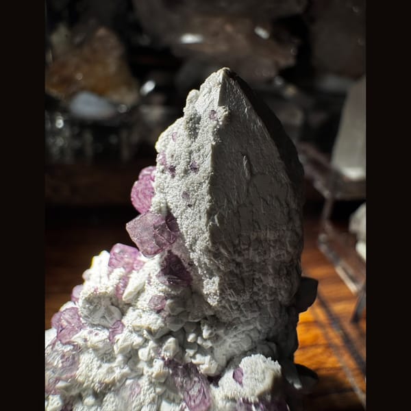 Candle Quartz with Purple Fluorite Inner Mongolia 6.0 cm — detail view