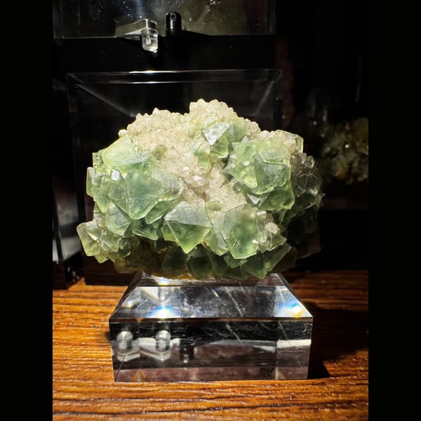 Green Fluorite Inner Mongolia 4.0 cm — complete view