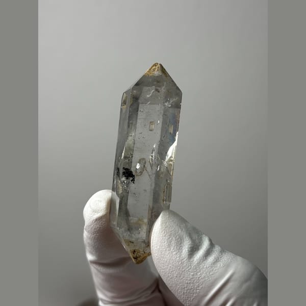 Clear double-terminated quartz with growth marks from Yunnan — alternate view