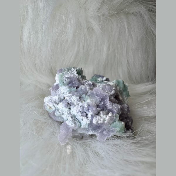 Purple Gibbsite with Gypsum 6.0 cm — detail view